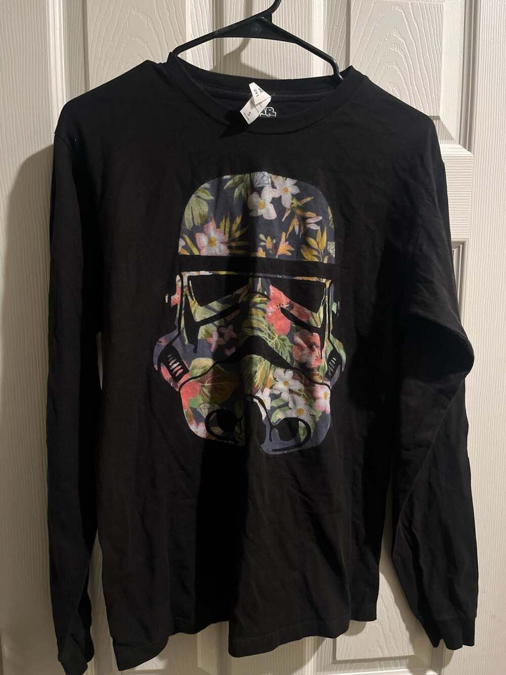 Fifth Sun Men's Star Wars Tropical Stormtrooper Floral Print Short Sleeve T-shir
